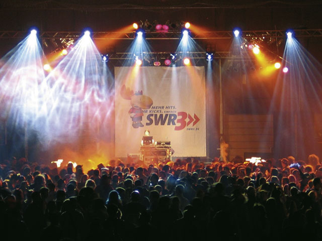 Die Bühne mit den Live Acts